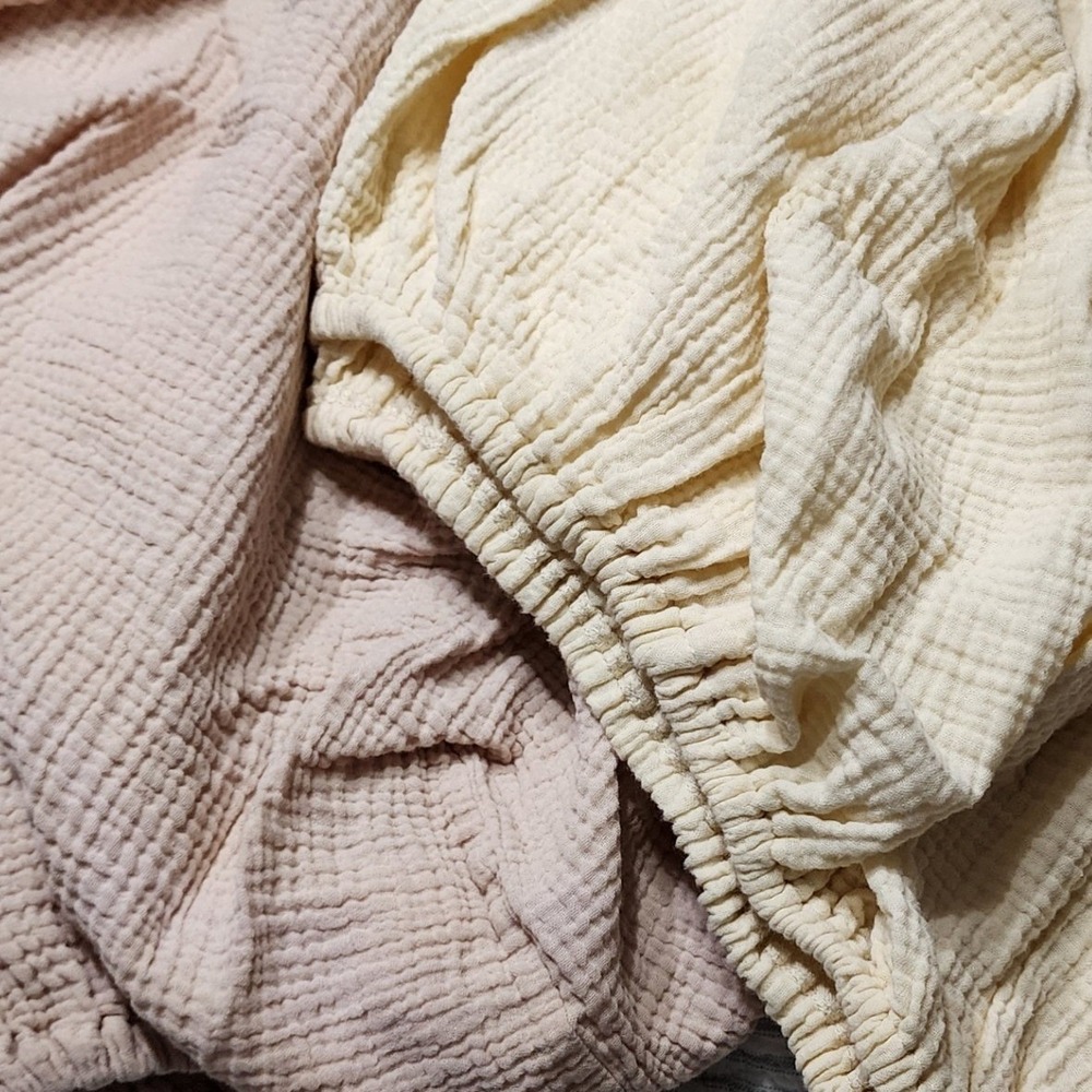 Yoofoss 2 Pack Muslin Cotton Baby Crib Sheets Cream and Dusty Rose Gauze